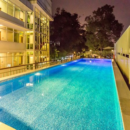 Sky View Hotel Yangon Dış mekan fotoğraf