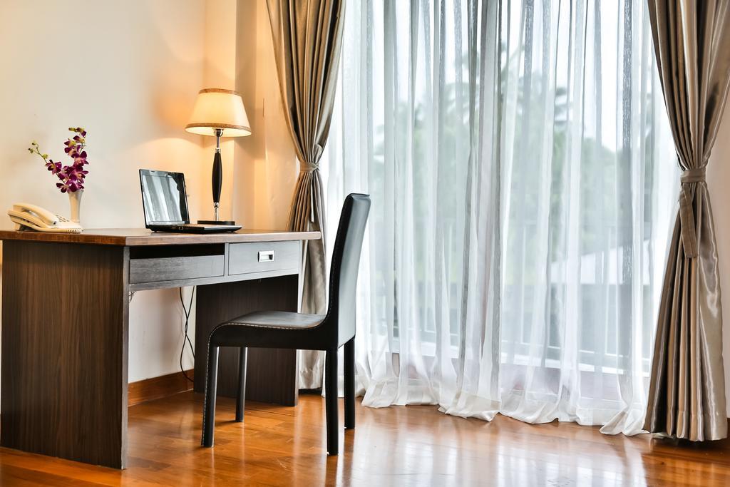 Sky View Hotel Yangon Dış mekan fotoğraf