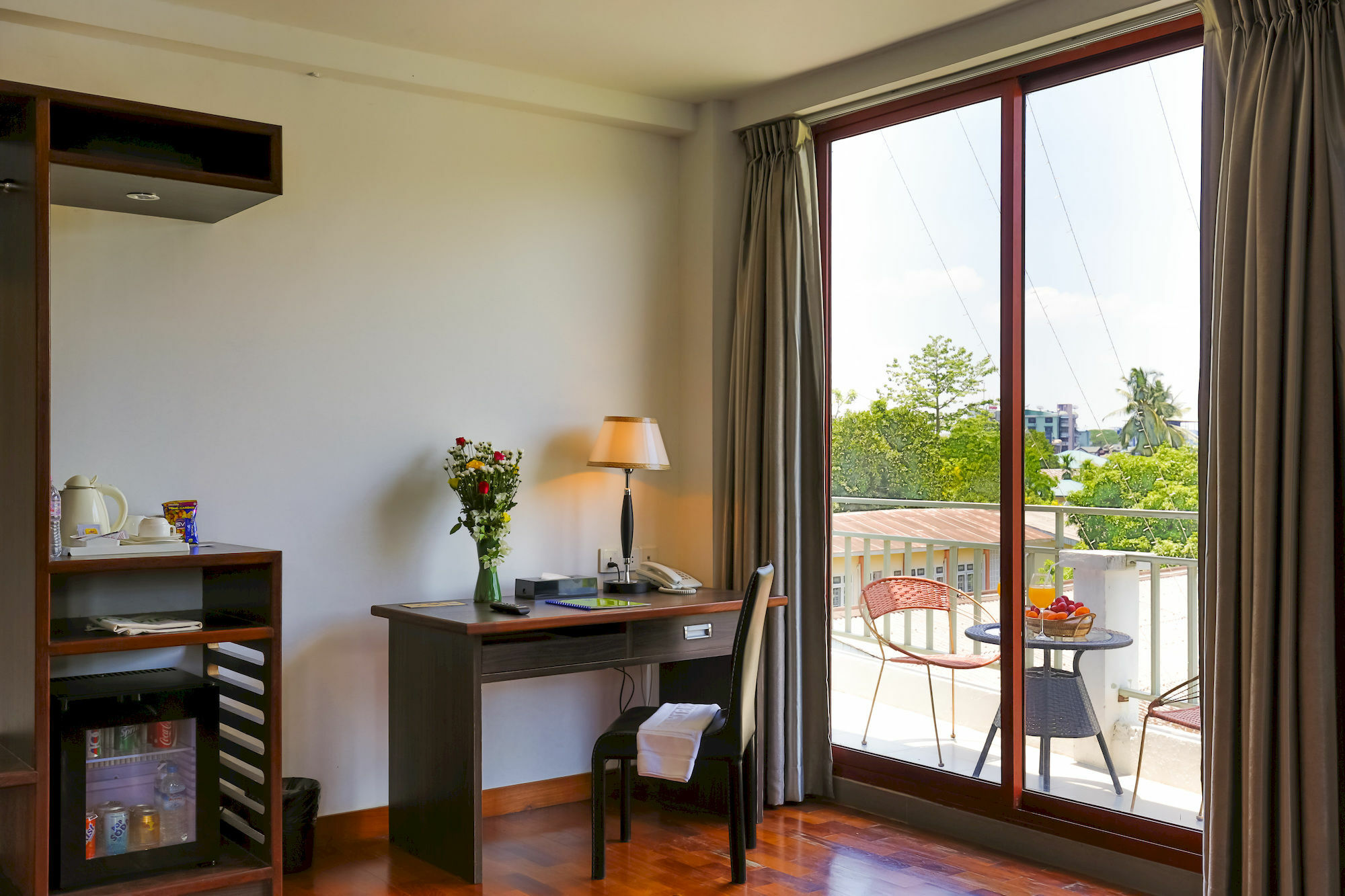 Sky View Hotel Yangon Dış mekan fotoğraf