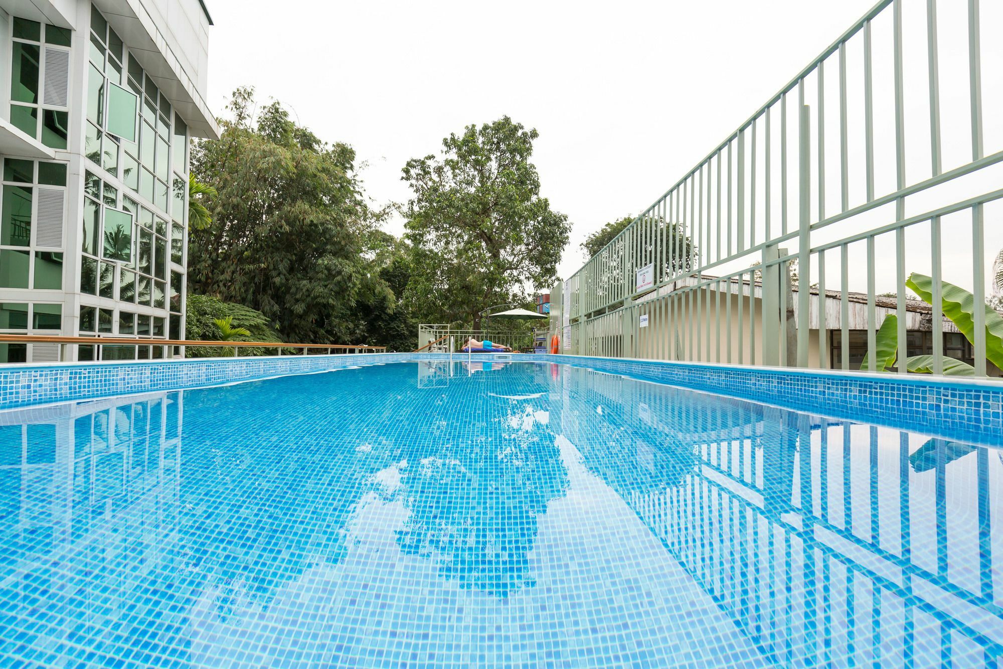 Sky View Hotel Yangon Dış mekan fotoğraf
